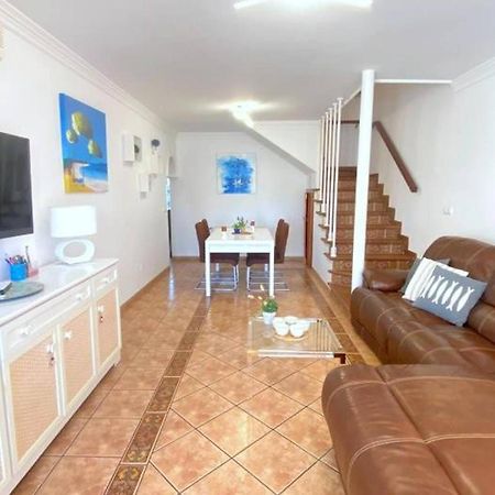 Vila Bages Roses Exteriér fotografie