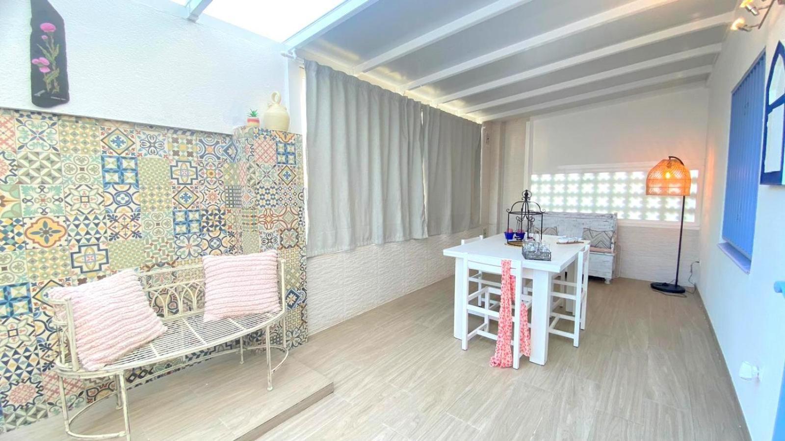 Vila Bages Roses Exteriér fotografie